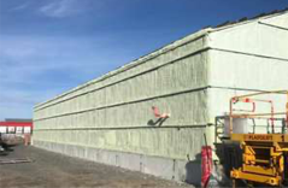 Isolation extérieure à grande échelle – bâtiment agricole à Charny